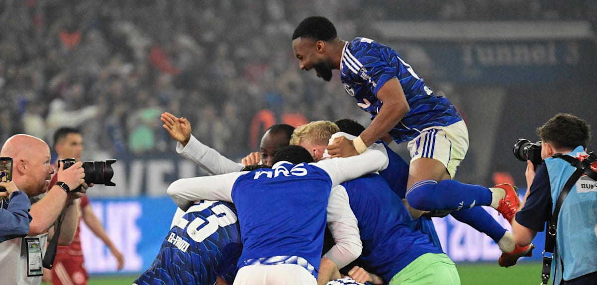 Rückkehr nach drei Jahren – Schalke 04 macht Bundesliga-Aufstieg perfekt