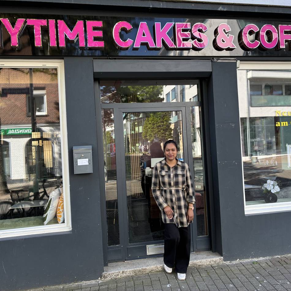 Neueröffnung in Kleve: Hobbybäckerin erfüllt sich Traum vom eigenen Café