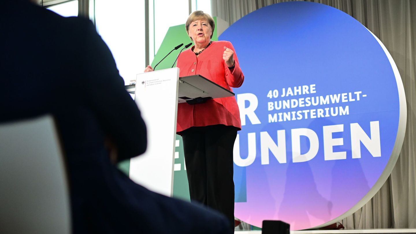Erderwärmung: Merkel: Klimaschutz ist „Überlebensfrage der Menschheit“