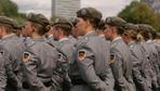 Personalprobleme der Bundeswehr: Wer soll denn die Panzer künftig fahren?
