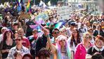 Sachsen-Anhalt: Tausende gehen in Magdeburg beim CSD auf die Straße