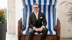 Philipp Amthor: Philipp Amthor trennt sich nach Kritik von Strandkorb im Kanzleramt