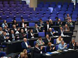 Streit um Vorsitz in Ausschüssen: Hessens Ministerpräsident will AfD im Bundestag nicht länger ausgrenzen